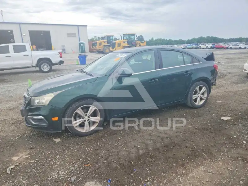 2015 Chevrolet Cruze photo