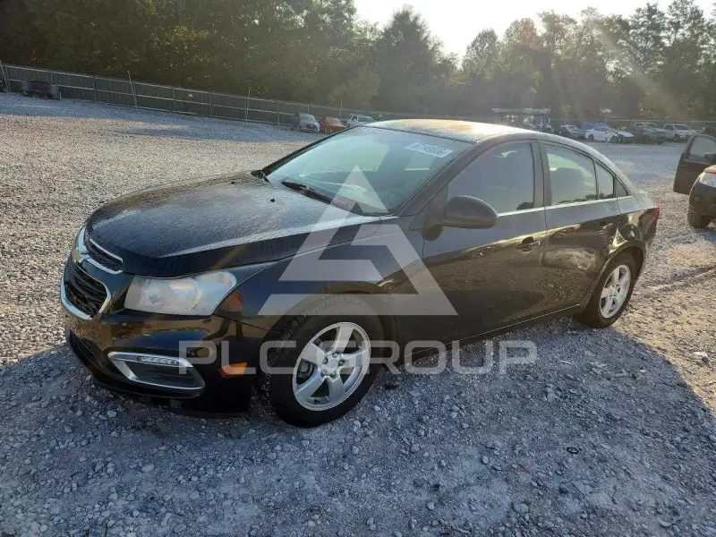 2015 Chevrolet Cruze photo