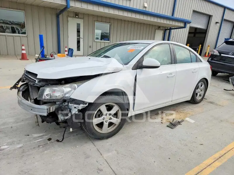 2015 Chevrolet Cruze фото