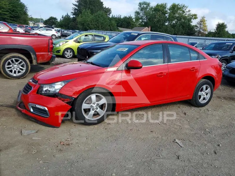 2015 Chevrolet Cruze photo