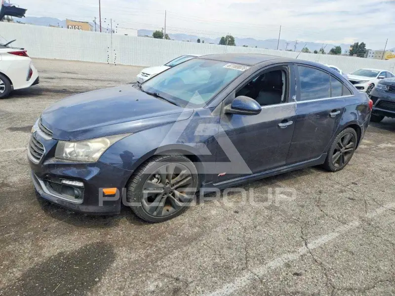 2015 Chevrolet Cruze photo