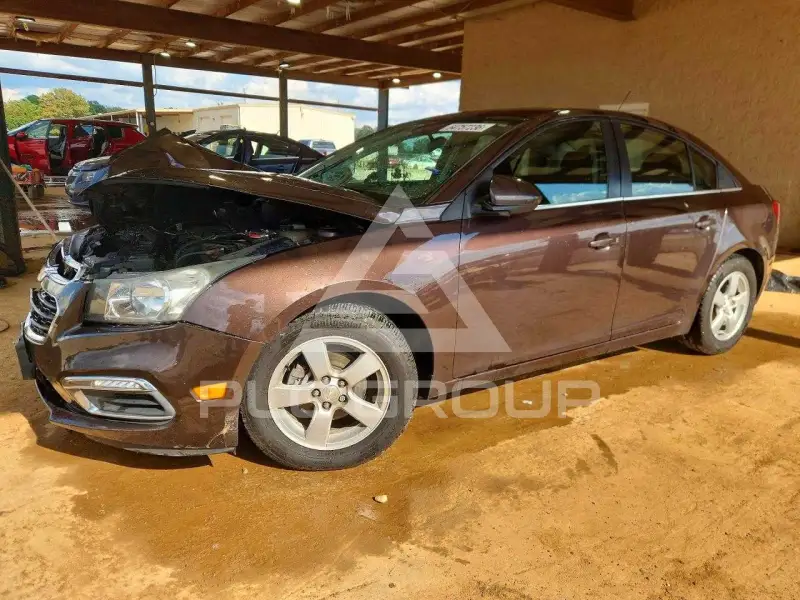 2015 Chevrolet Cruze photo