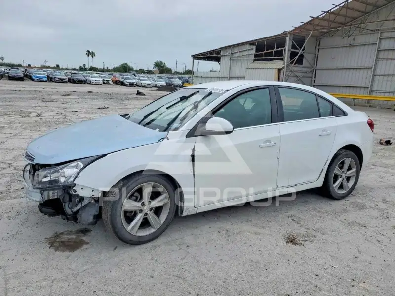2015 Chevrolet Cruze фото