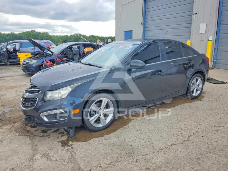 2015 Chevrolet Cruze photo