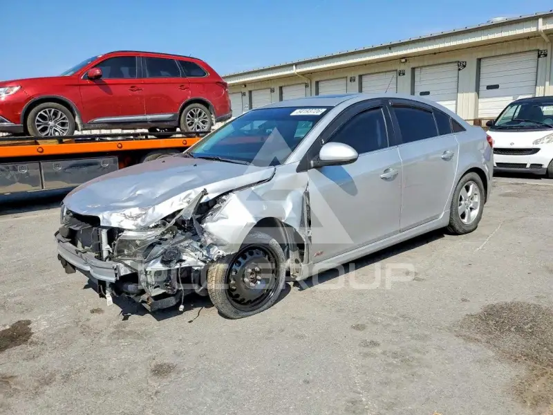 2015 Chevrolet Cruze фото