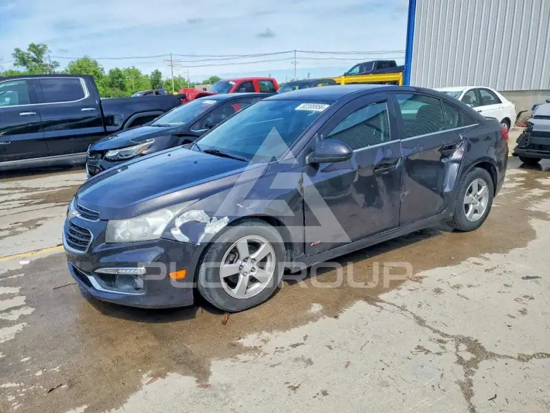 2015 Chevrolet Cruze photo