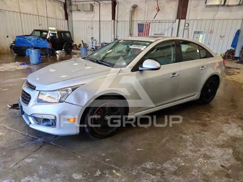2015 Chevrolet Cruze фото