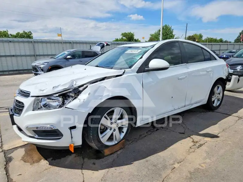 2015 Chevrolet Cruze фото