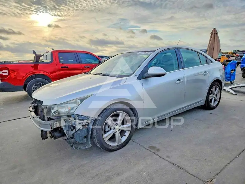2015 Chevrolet Cruze photo