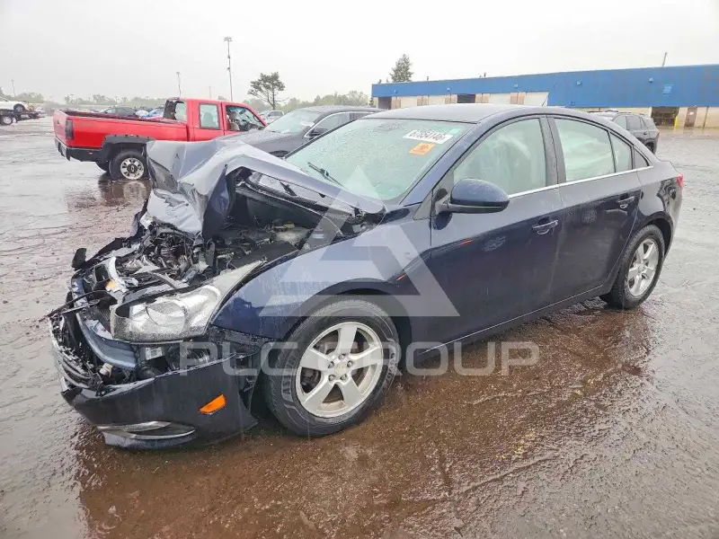 2015 Chevrolet Cruze photo