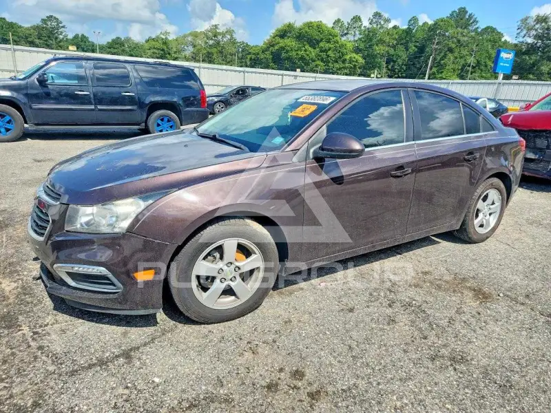 2015 Chevrolet Cruze photo