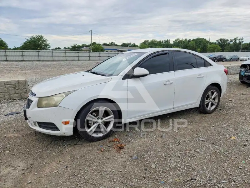 2015 Chevrolet Cruze фото