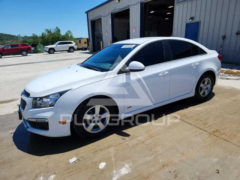 2015 Chevrolet Cruze фото