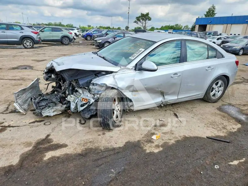 2015 Chevrolet Cruze фото