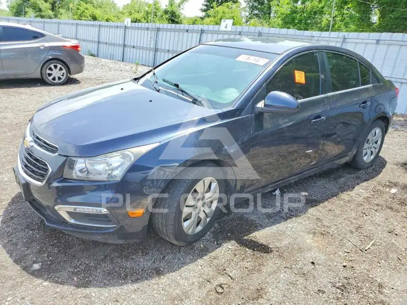 2015 Chevrolet Cruze photo
