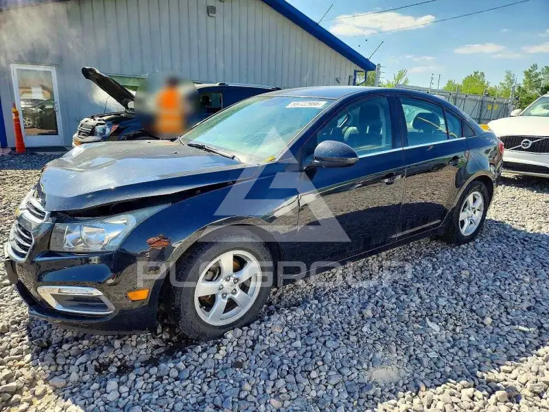 2015 Chevrolet Cruze photo