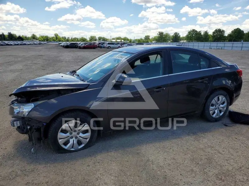 2015 Chevrolet Cruze photo