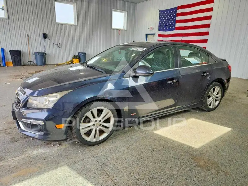 2015 Chevrolet Cruze photo