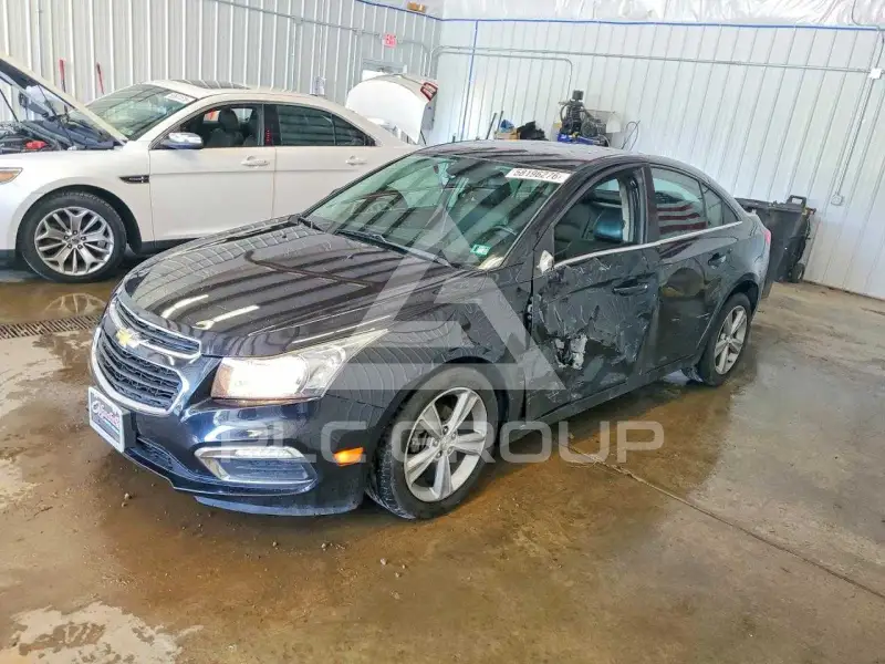 2015 Chevrolet Cruze фото