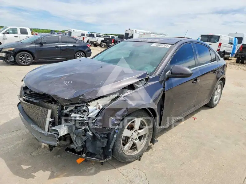 2015 Chevrolet Cruze photo