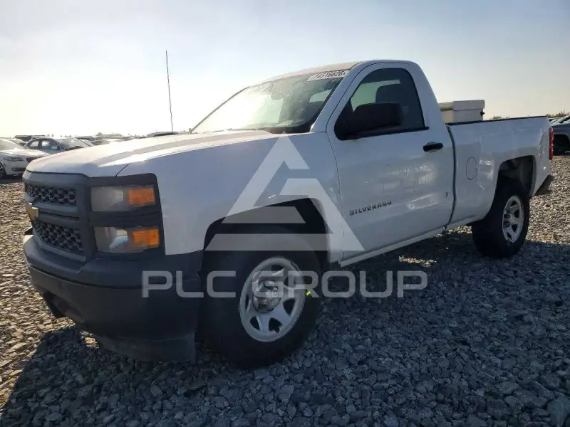 2015 Chevrolet Silverado photo
