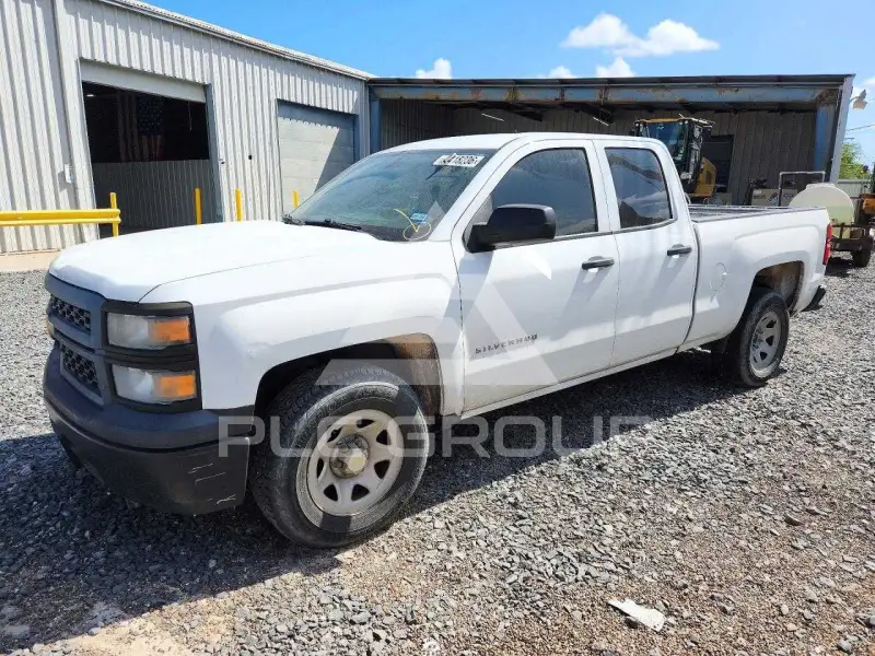 2015 Chevrolet Silverado photo