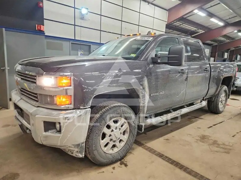 2015 Chevrolet Silverado фото