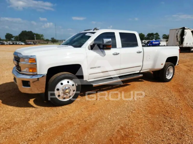 2015 Chevrolet Silverado фото
