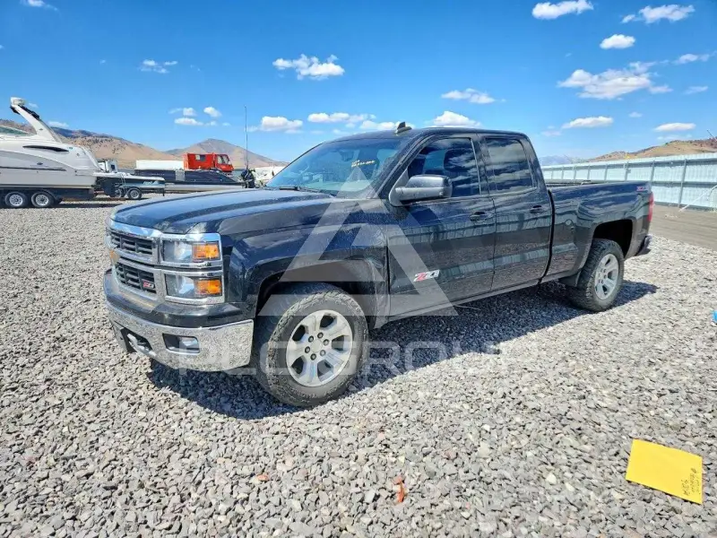 2015 Chevrolet Silverado photo