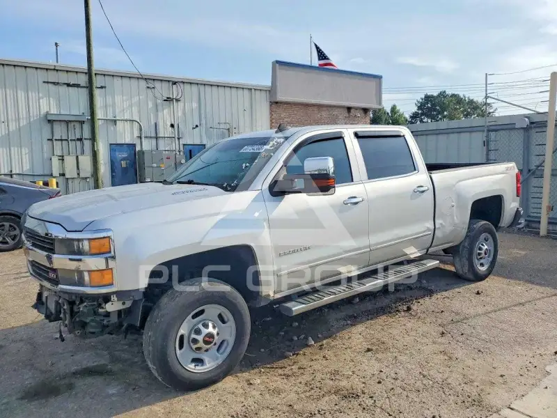 2015 Chevrolet Silverado фото