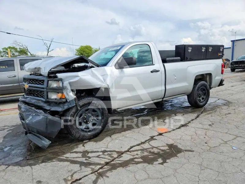 2015 Chevrolet Silverado photo