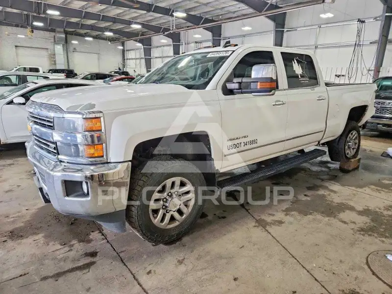 2015 Chevrolet Silverado фото