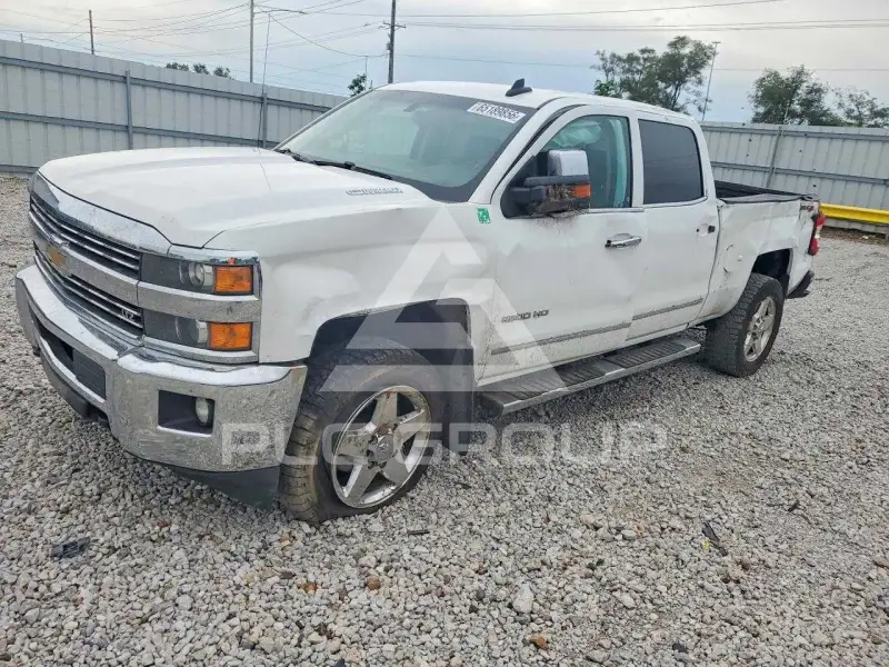 2015 Chevrolet Silverado фото