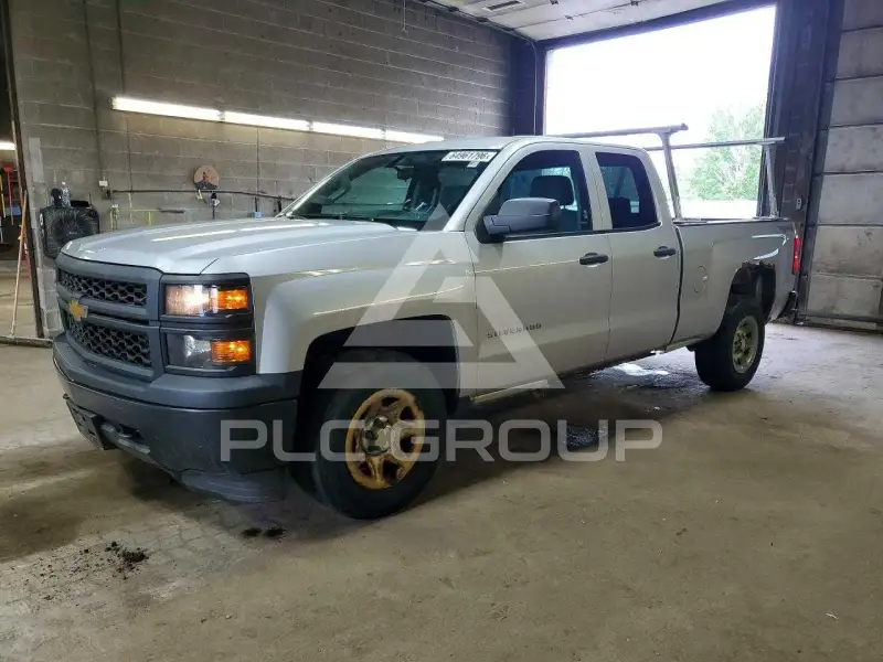 2015 Chevrolet Silverado photo