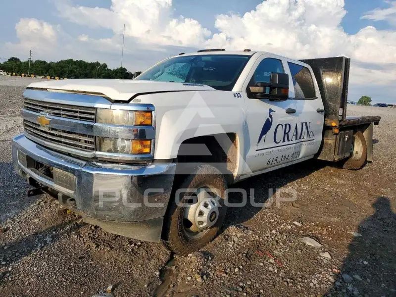 2015 Chevrolet Silverado photo