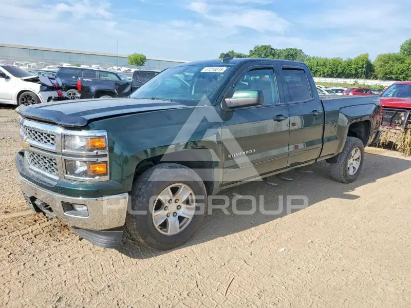 2015 Chevrolet Silverado photo