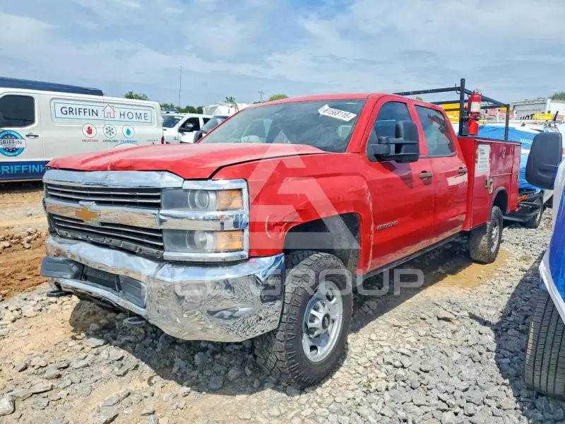 2015 Chevrolet Silverado photo