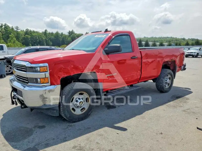 2015 Chevrolet Silverado photo
