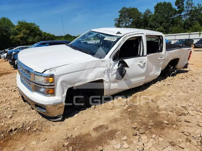 2015 Chevrolet Silverado photo
