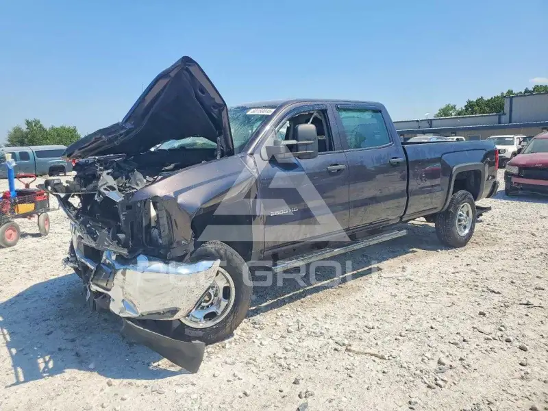2015 Chevrolet Silverado photo