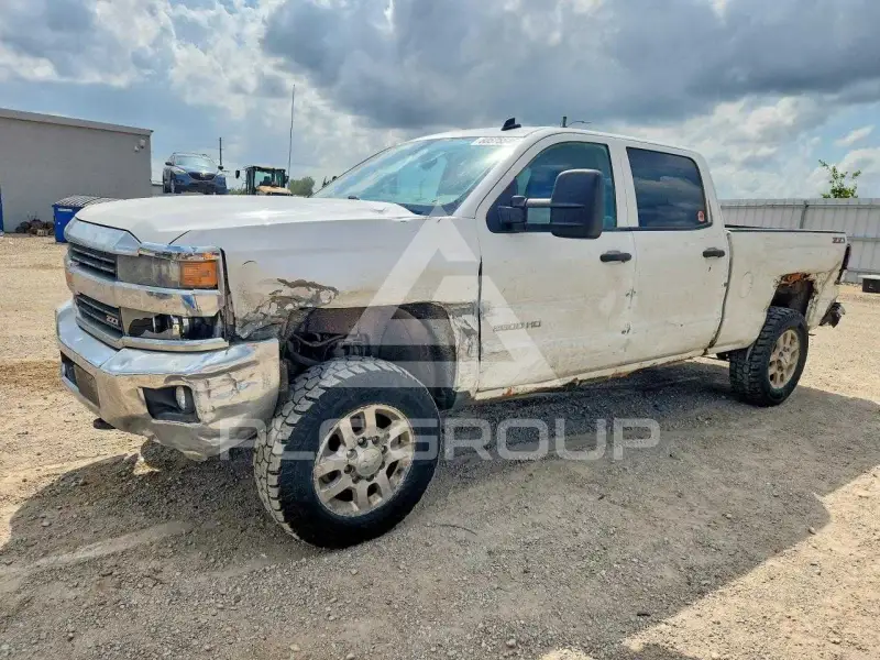 2015 Chevrolet Silverado фото