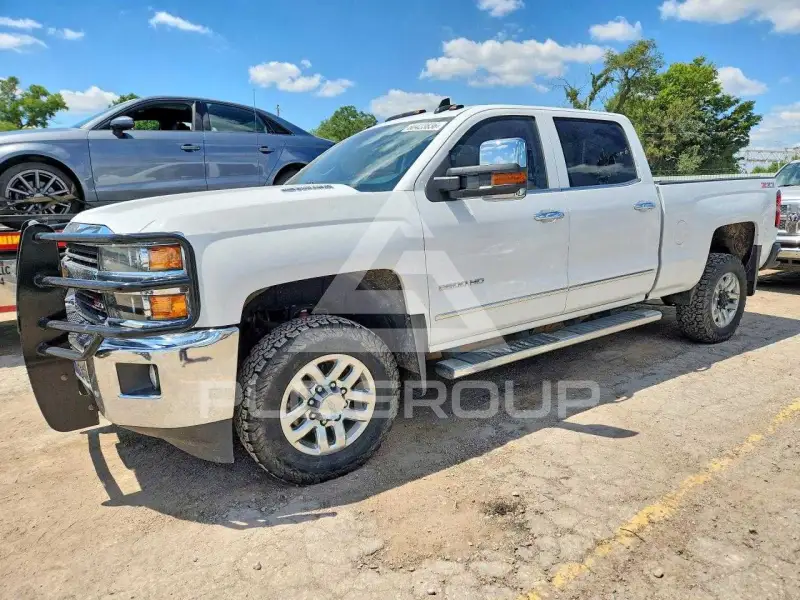 2015 Chevrolet Silverado фото