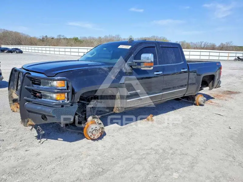 2015 Chevrolet Silverado фото