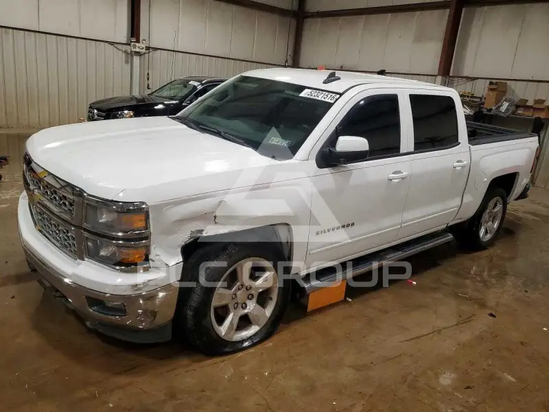 2015 Chevrolet Silverado photo