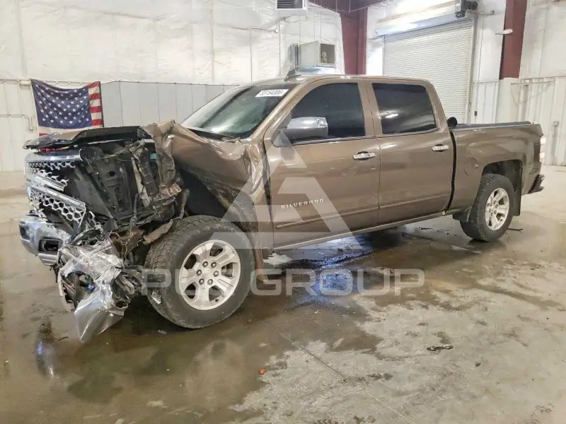 2015 Chevrolet Silverado photo