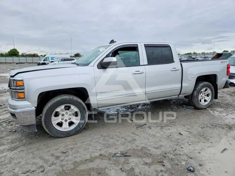 2015 Chevrolet Silverado photo