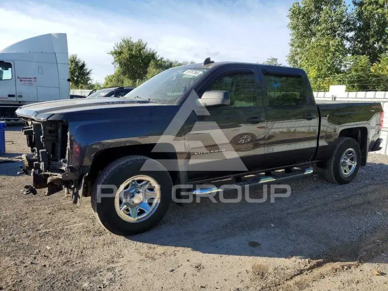2015 Chevrolet Silverado photo