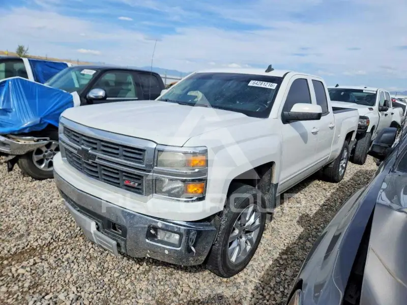 2015 Chevrolet Silverado photo