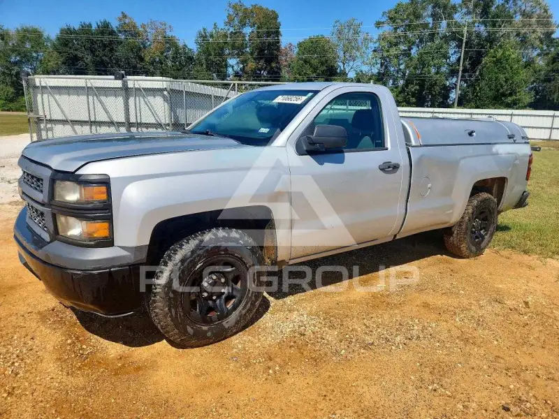 2015 Chevrolet Silverado photo