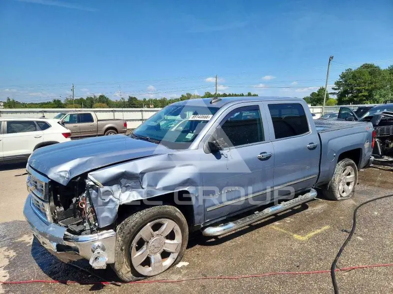 2015 Chevrolet Silverado photo
